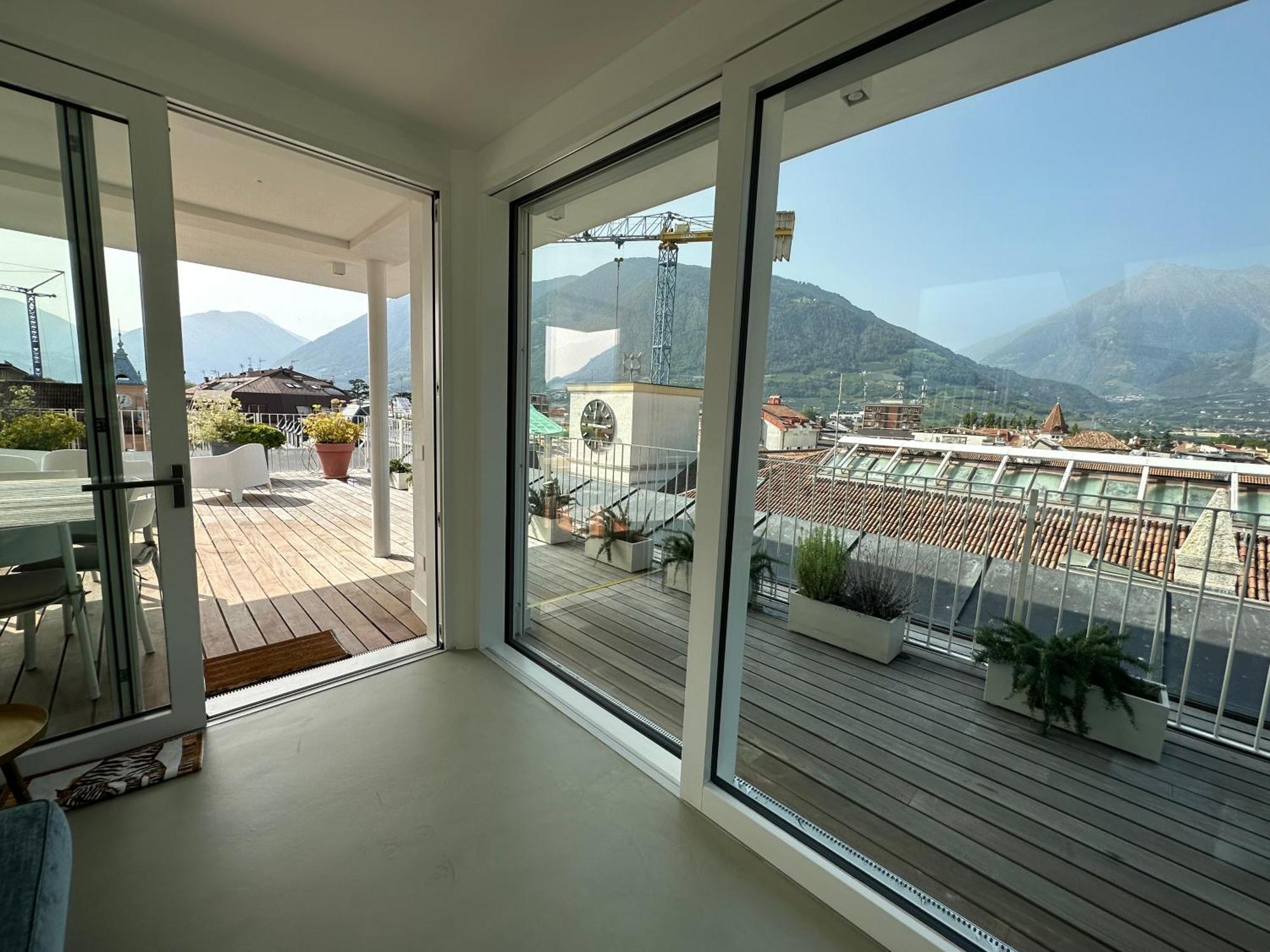 Absolute View Apartment